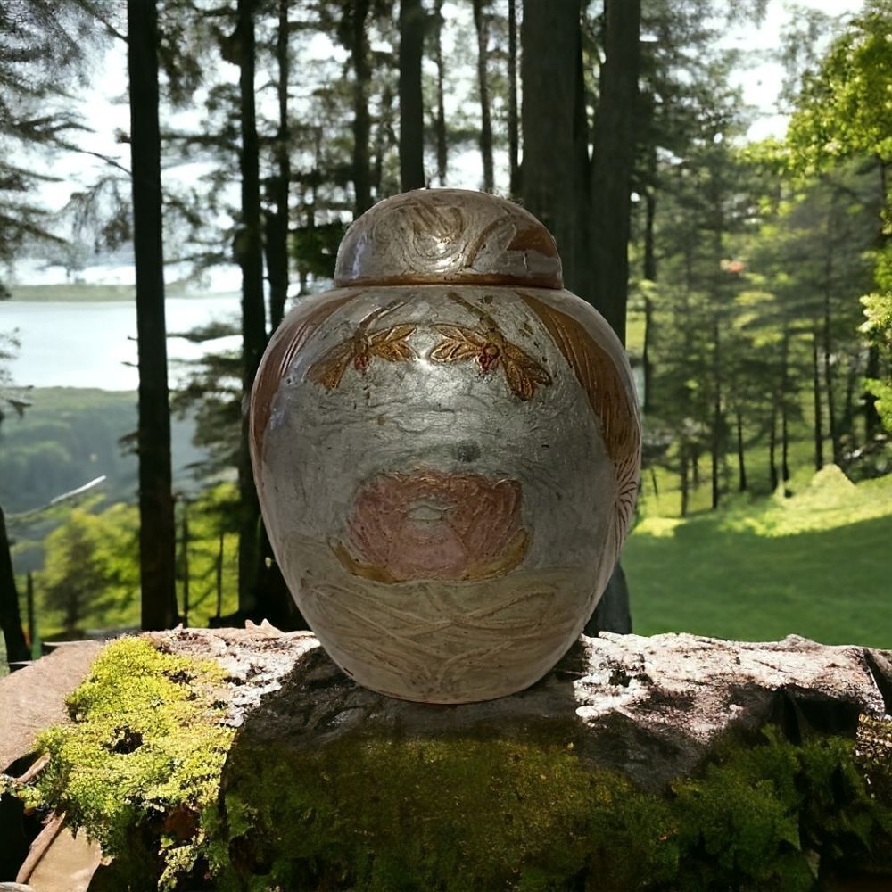 Vintage Brass Ginger Jar Urn Vase Painted Silver Dragonfly Lotus Flowers Patina. - Picture 16 of 16